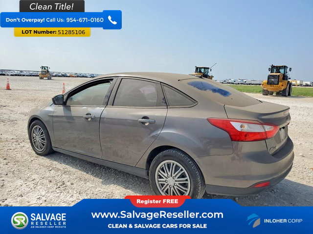 Used 2012 Ford Focus SE FWD image 3