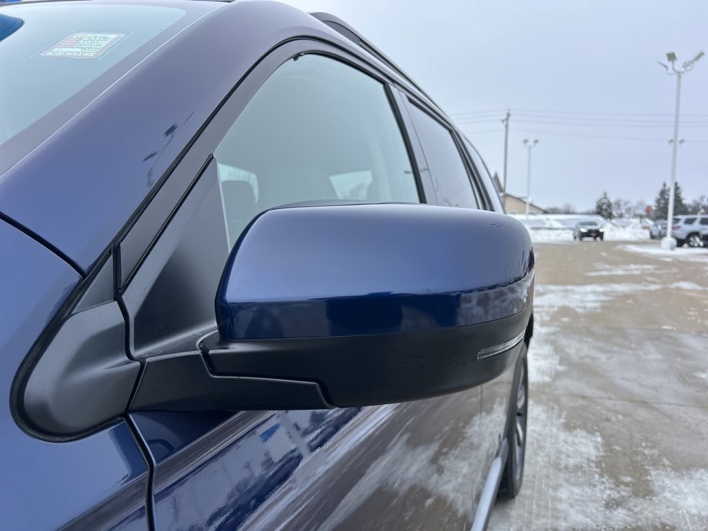 New 2025 Honda Pilot Touring image 5