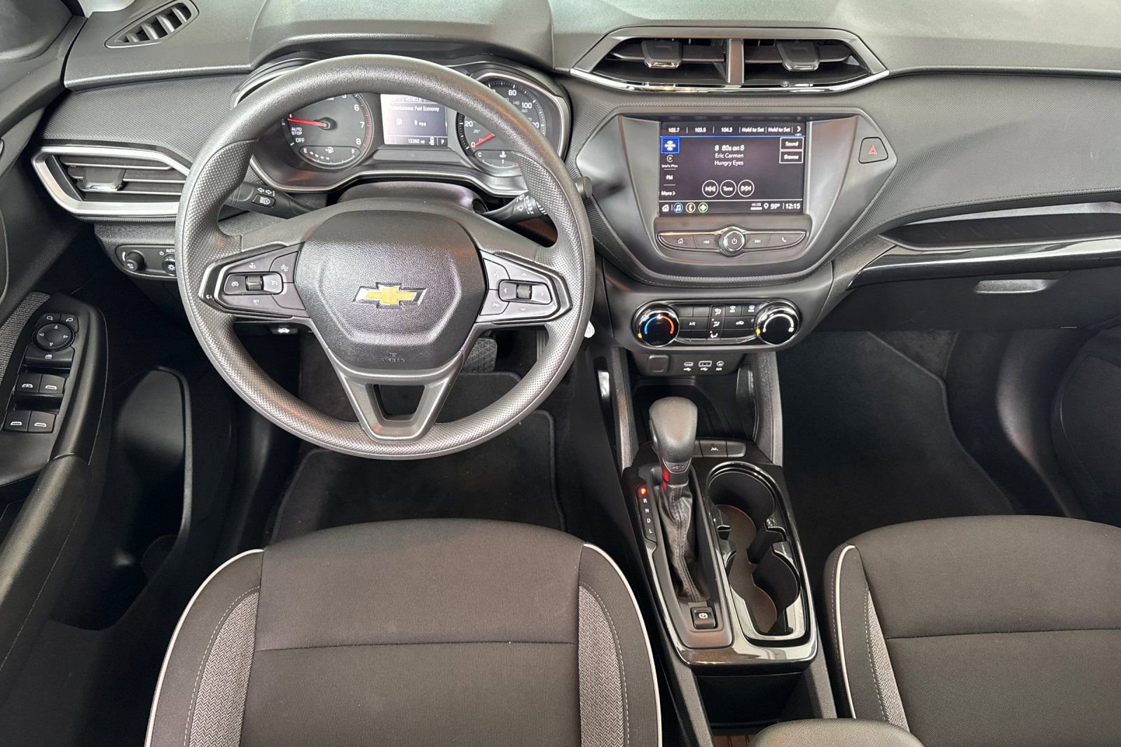 Used 2023 Chevrolet TrailBlazer LS FWD image 18