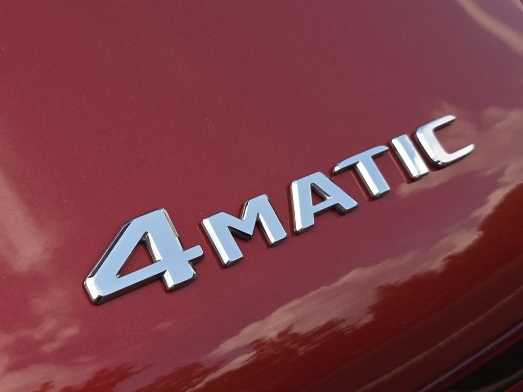 Used 2020 Mercedes-Benz GLC 300 4MATIC image 13