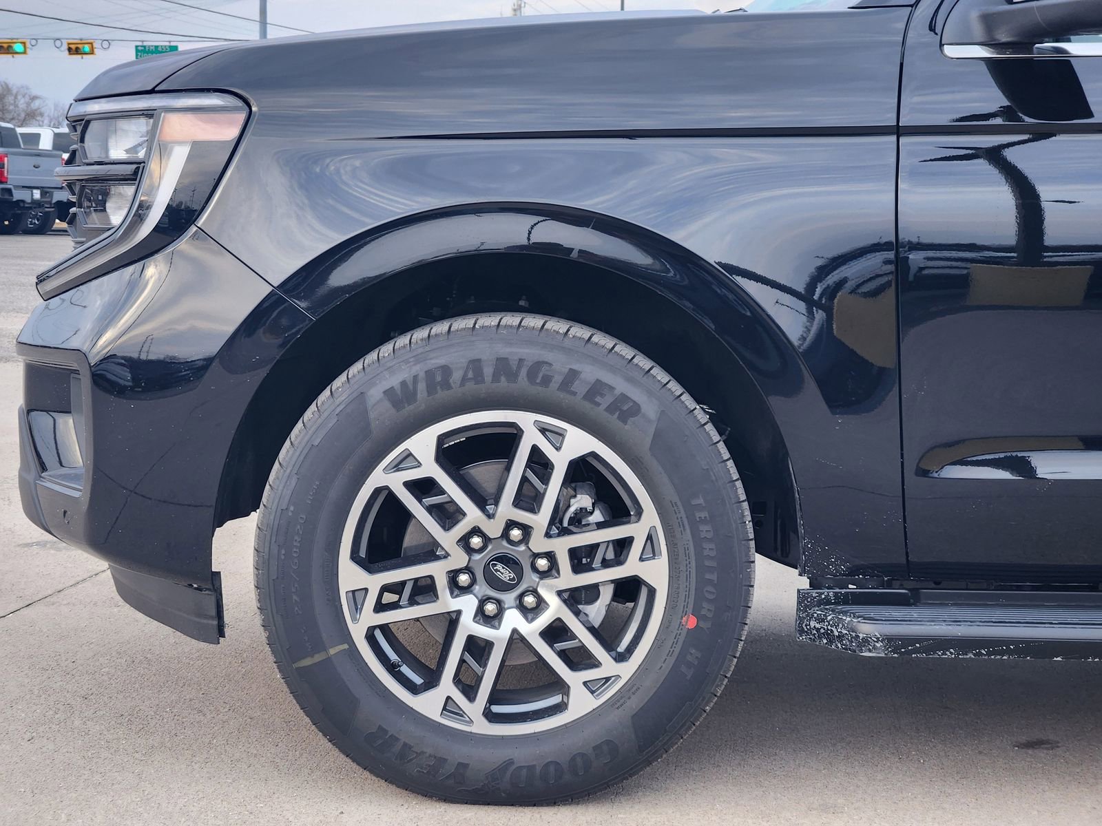 New 2026 Ford Expedition Max Active image 9