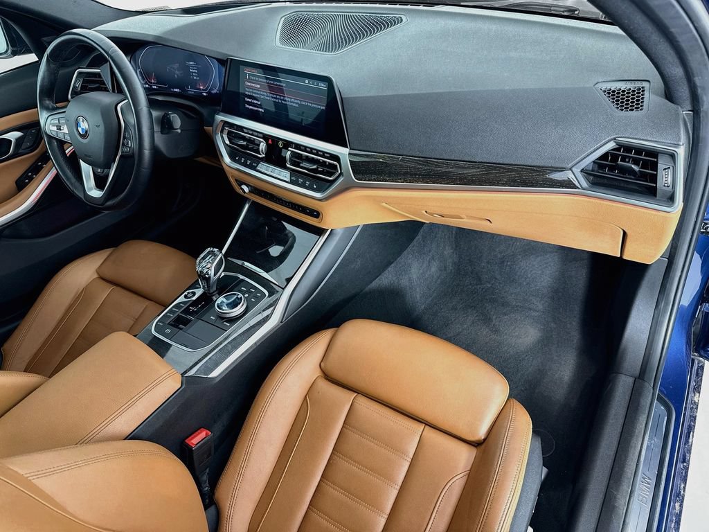 Used 2021 BMW 330i Sedan w/ Premium Package RWD image 17