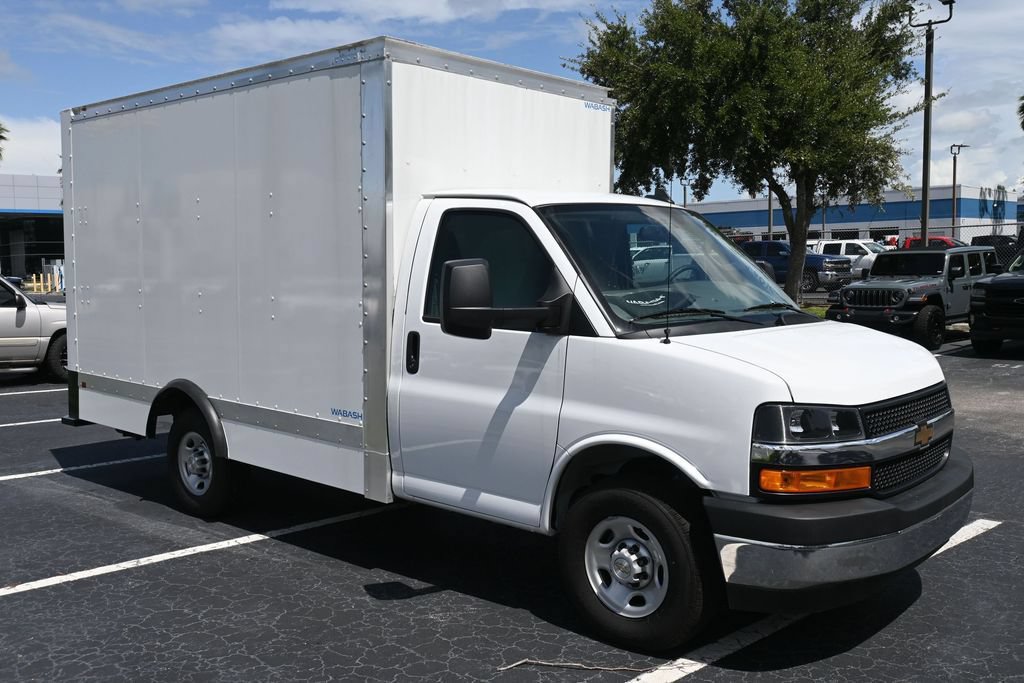 New 2025 Chevrolet Express 3500 w/ Power Convenience Package RWD image 7