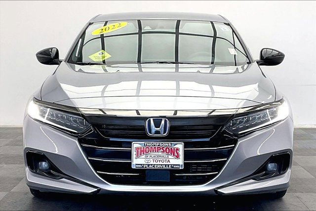 Used 2022 Honda Accord Sport image 2