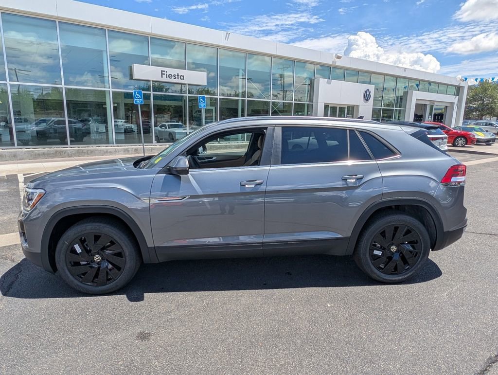 New 2025 Volkswagen Atlas Cross Sport SE image 8