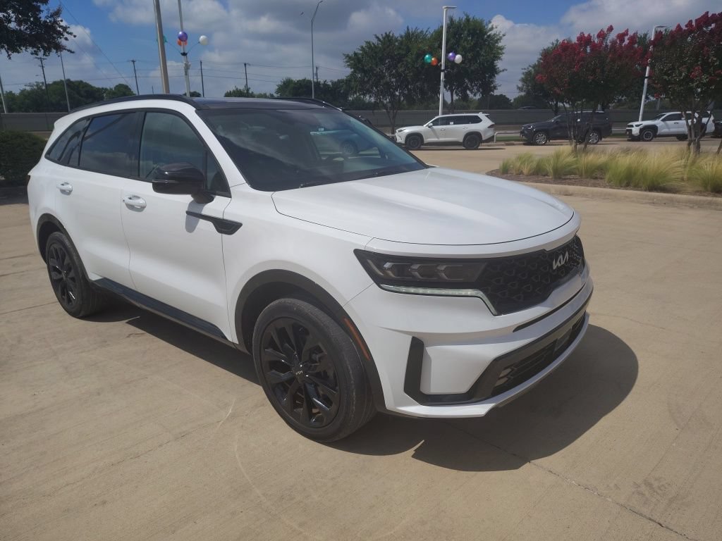 Used 2023 Kia Sorento SX FWD image 16