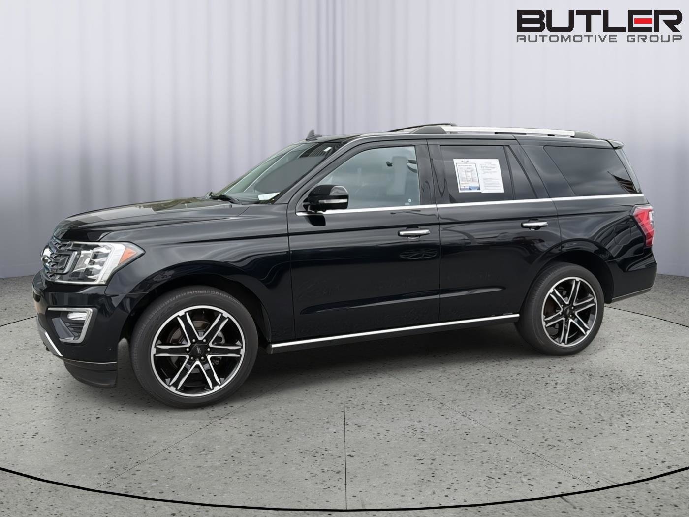 Used 2019 Ford Expedition Limited w/ Special Edition Package AWD/4WD image 3