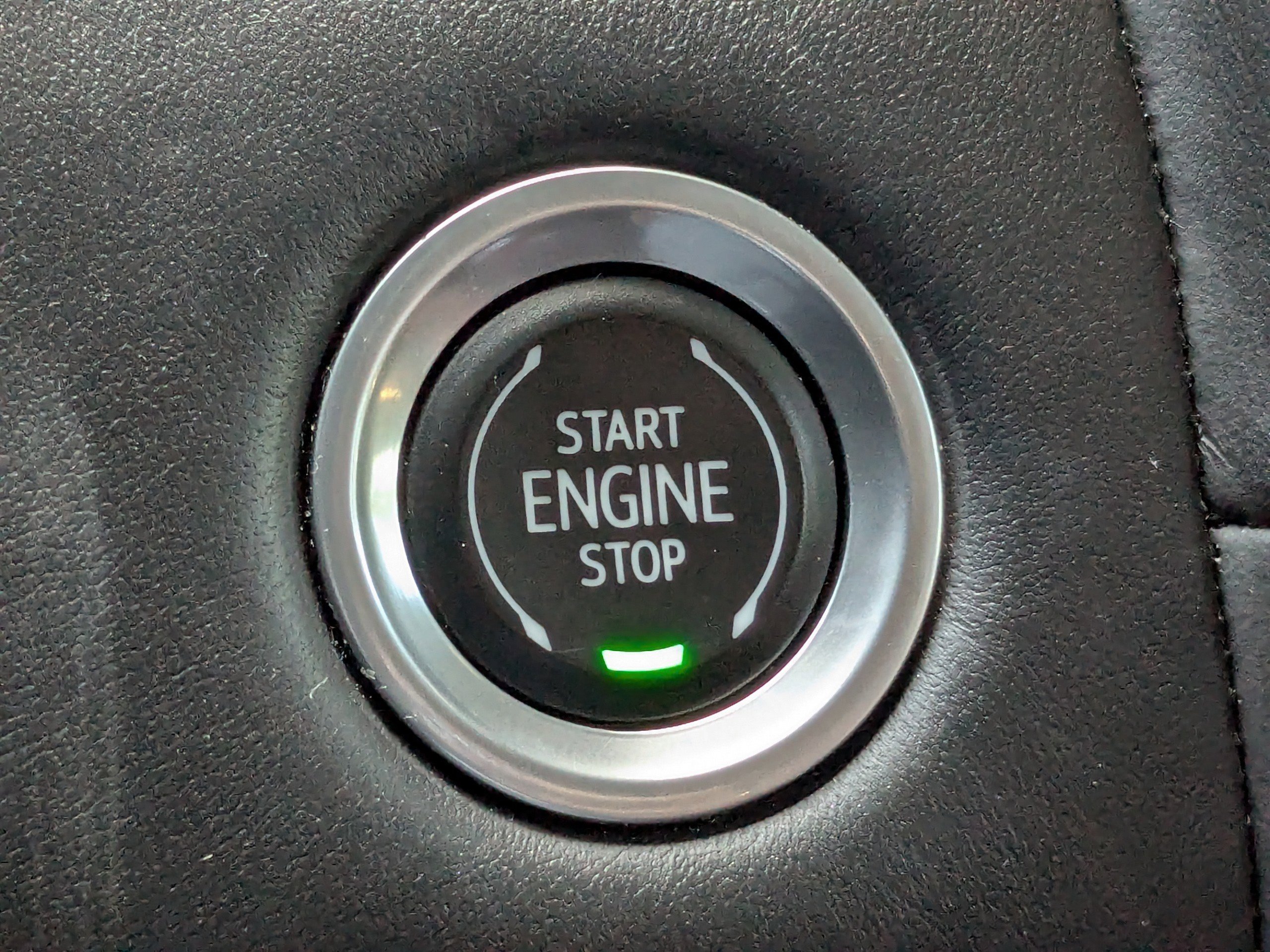 Used 2023 GMC Yukon XL Denali Ultimate image 31