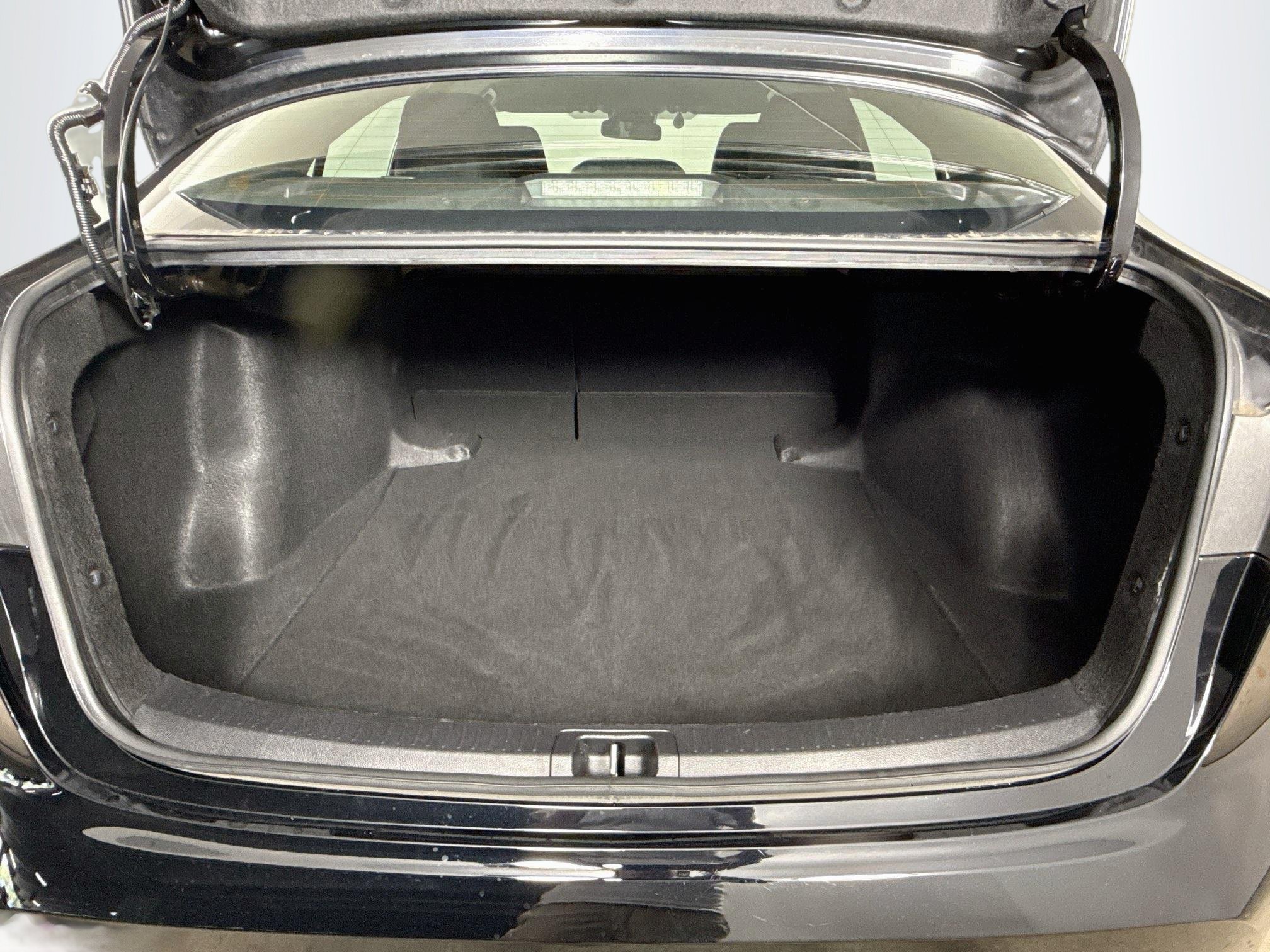 Used 2024 Toyota Corolla LE FWD image 31