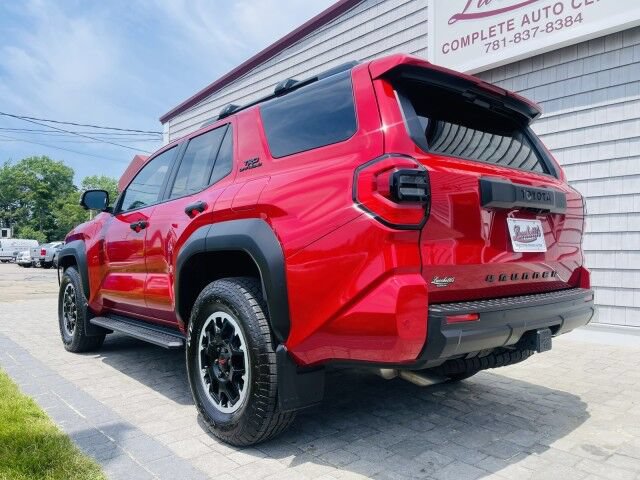 Used 2025 Toyota 4Runner TRD Off-Road Premium AWD/4WD image 7