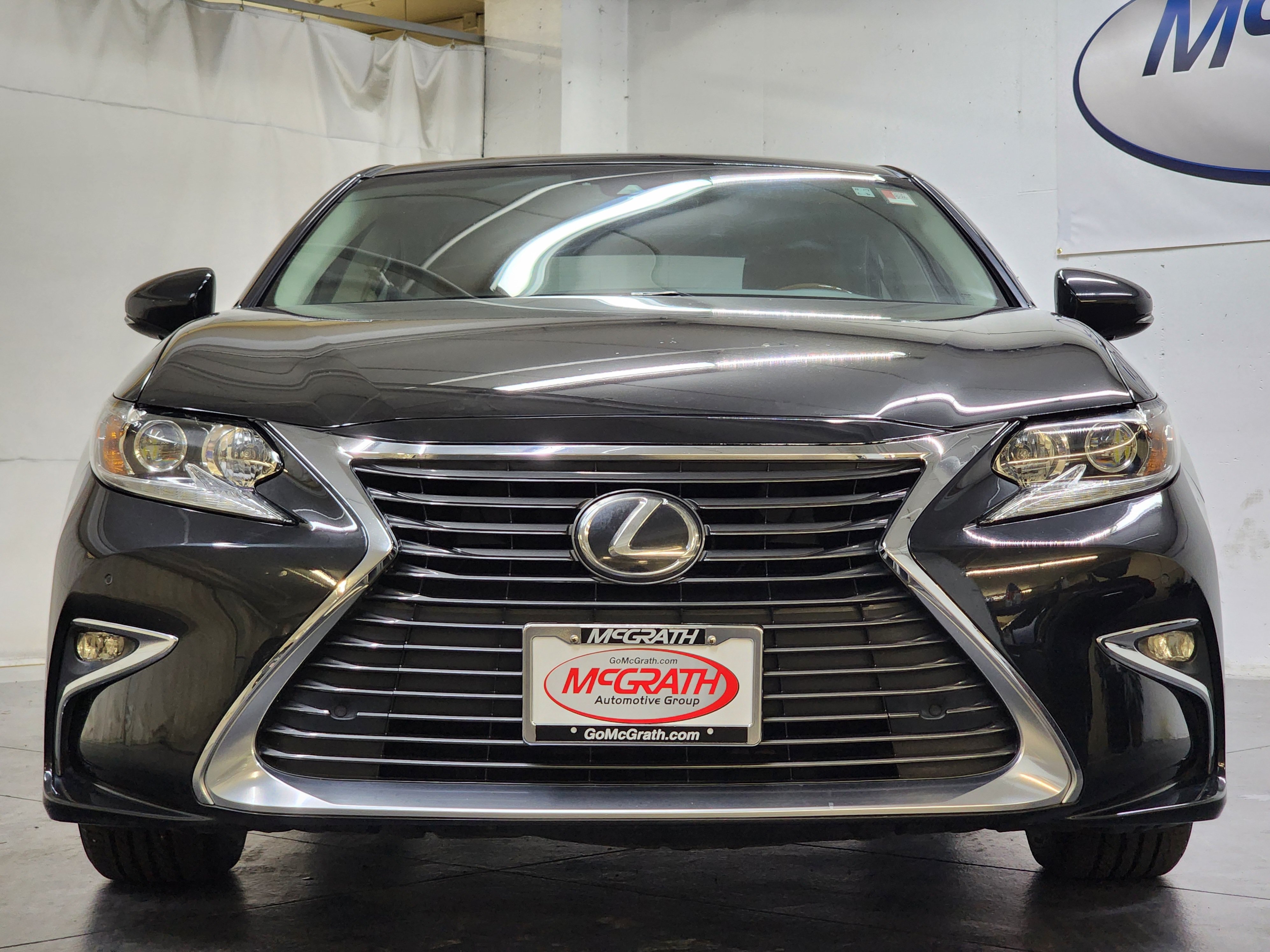 Used 2018 Lexus ES 350 F Sport w/ Navigation System Package FWD image 12