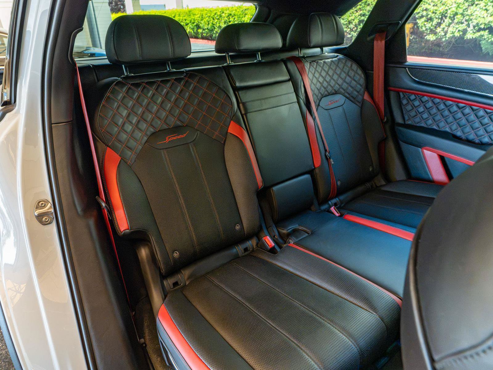 Used 2022 Bentley Bentayga Speed AWD/4WD image 32