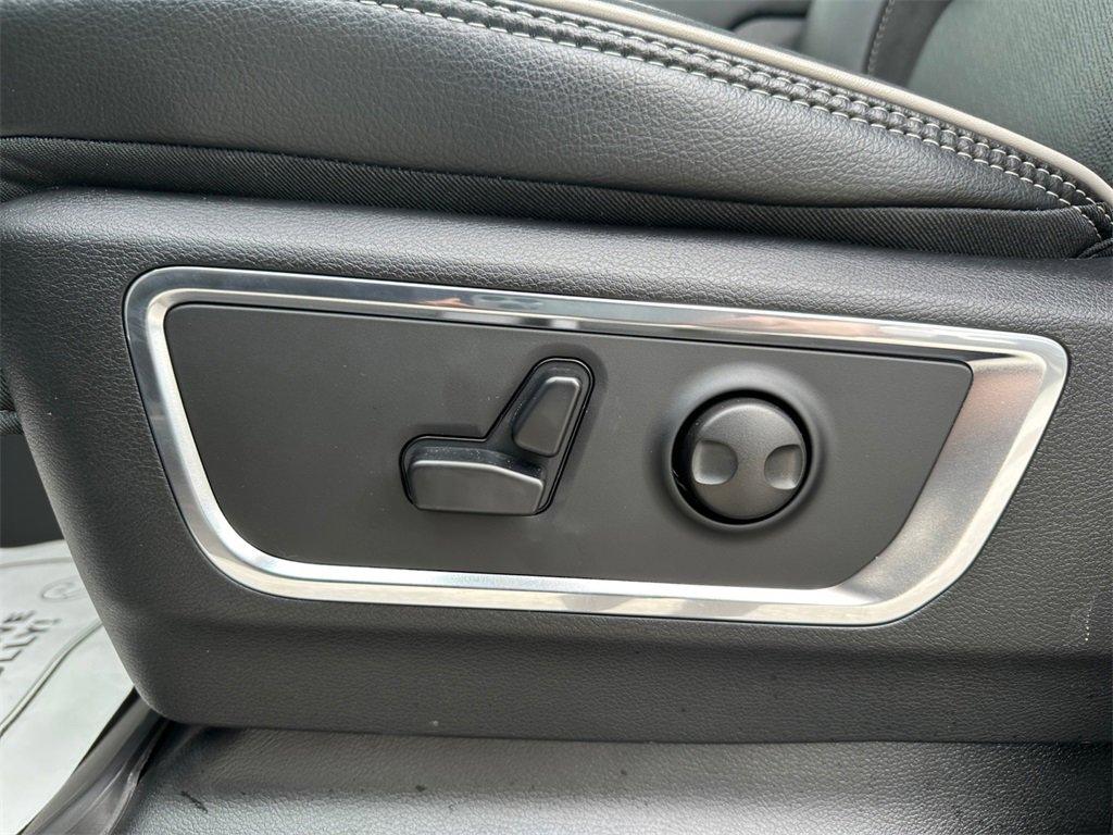 New 2026 RAM 1500 Laramie w/ Night Edition image 25