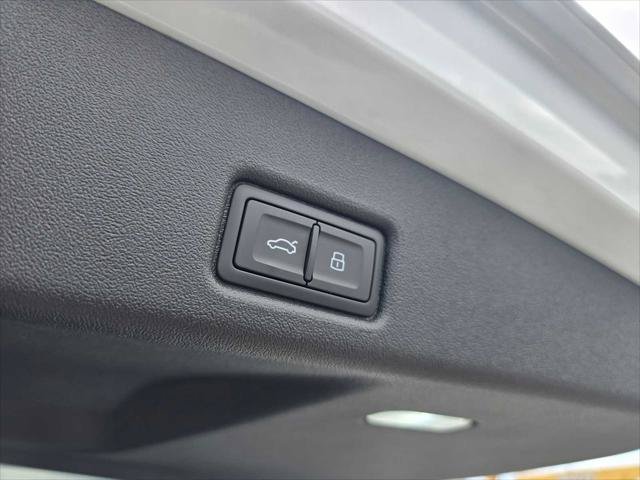 New 2026 Audi Q5 Premium AWD/4WD image 18