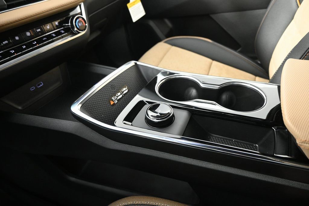 New 2026 Chevrolet Equinox ACTIV w/ Convenience Package III image 30