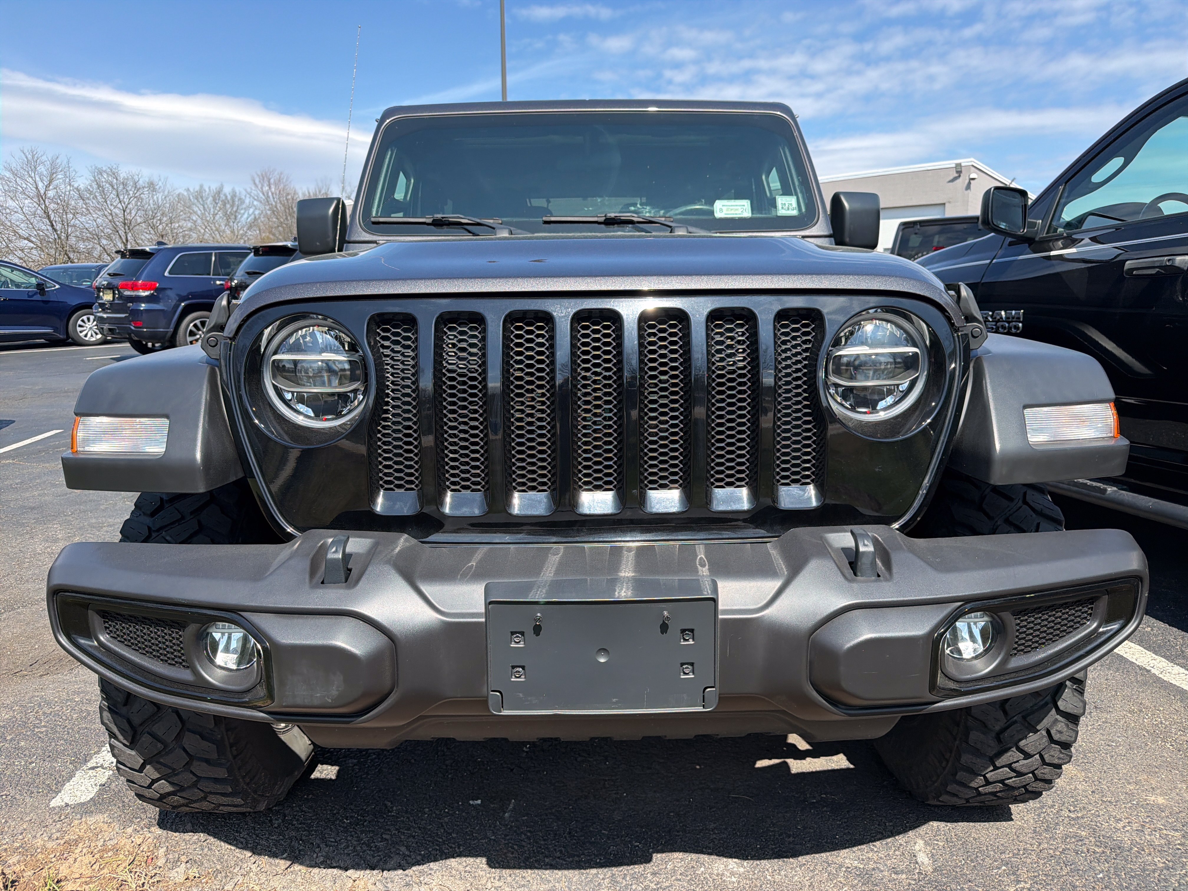 Used 2021 Jeep Wrangler Willys AWD/4WD image 2
