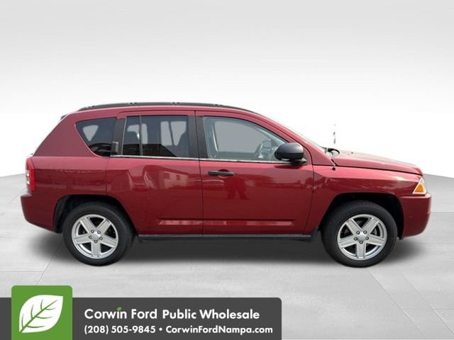 Used 2007 Jeep Compass Sport FWD image 4