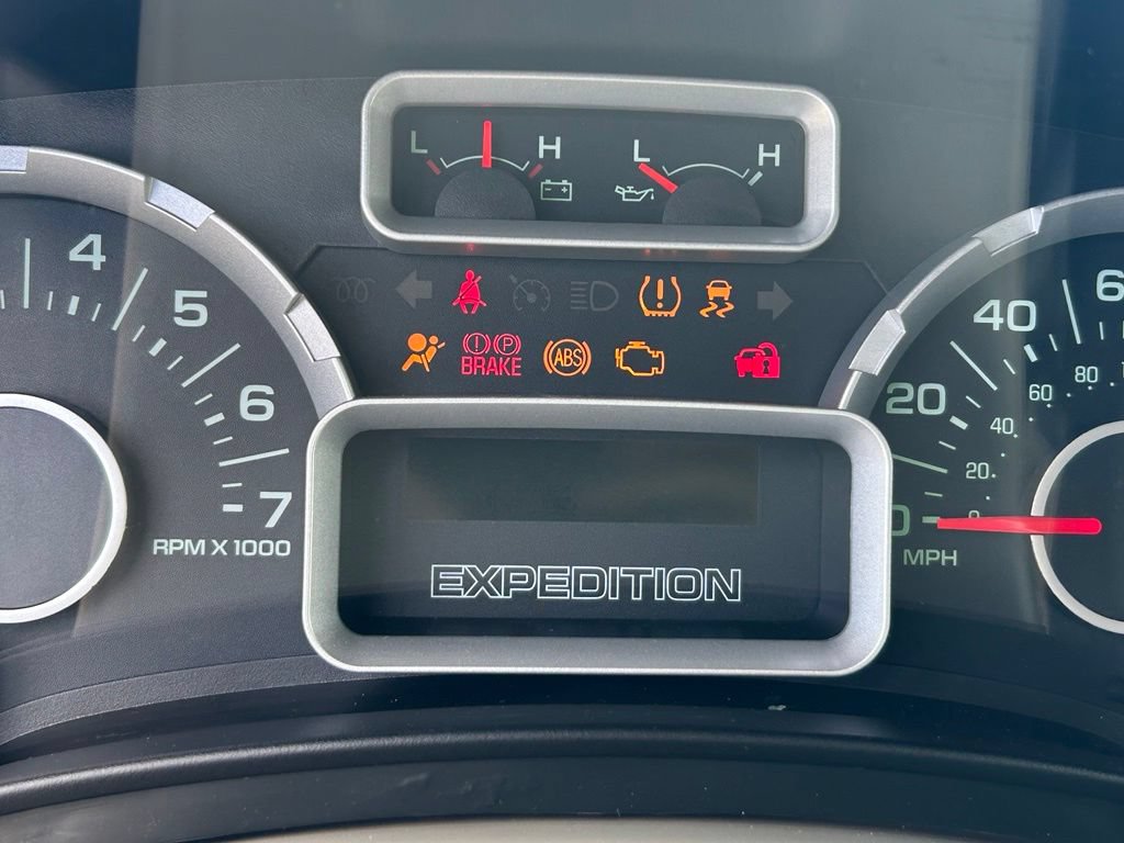 Used 2011 Ford Expedition XL w/ 101A Rapid Spec Order Code AWD/4WD image 15