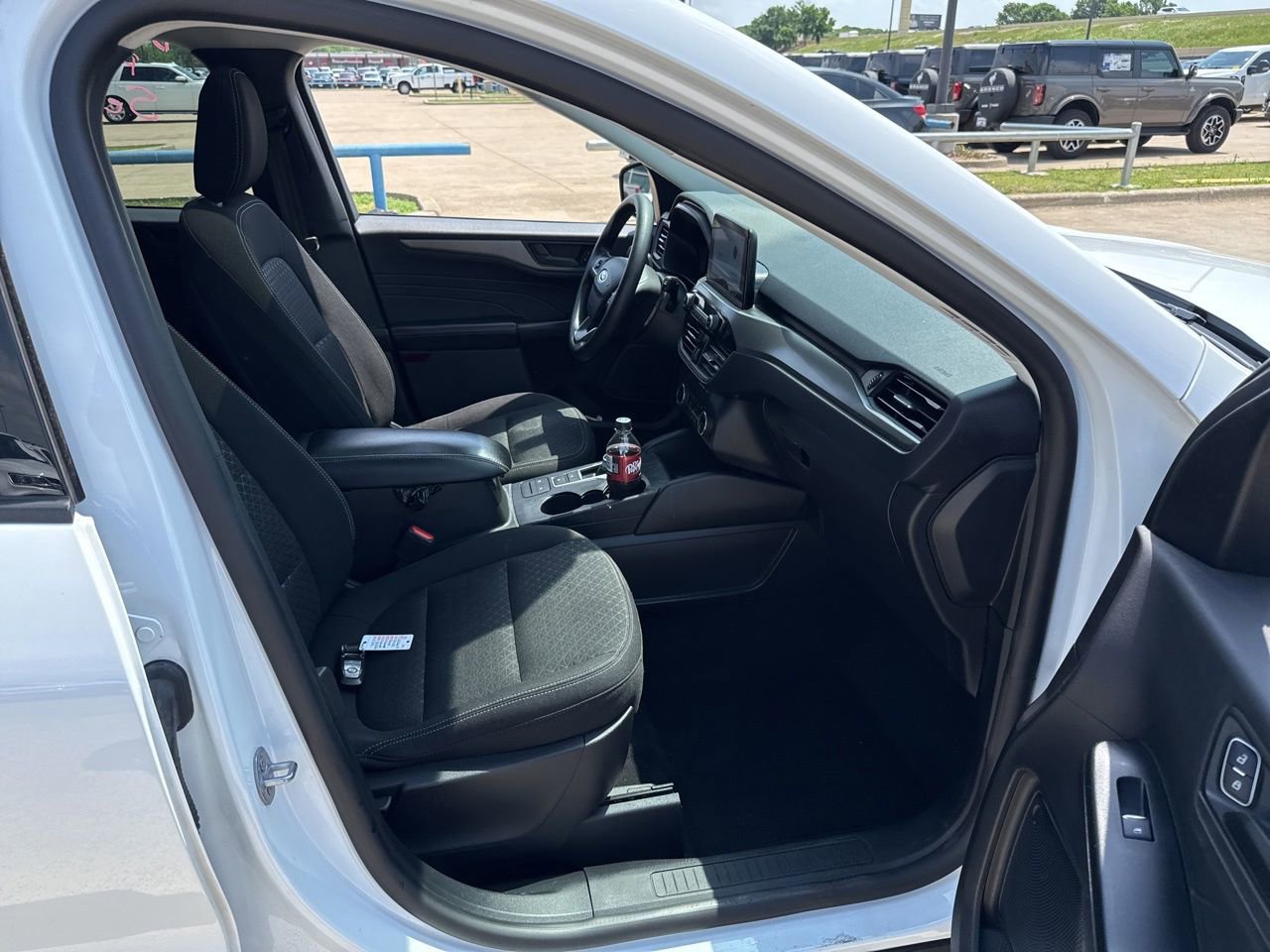 Used 2025 Ford Escape Active image 14