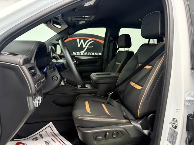 Used 2024 GMC Yukon AT4 w/ Technology Package image 12
