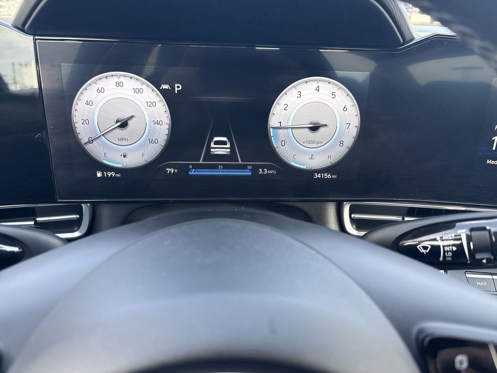 Used 2023 Hyundai Elantra SEL w/ Convenience Package image 10