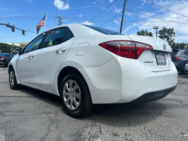 Used 2016 Toyota Corolla L FWD image 5