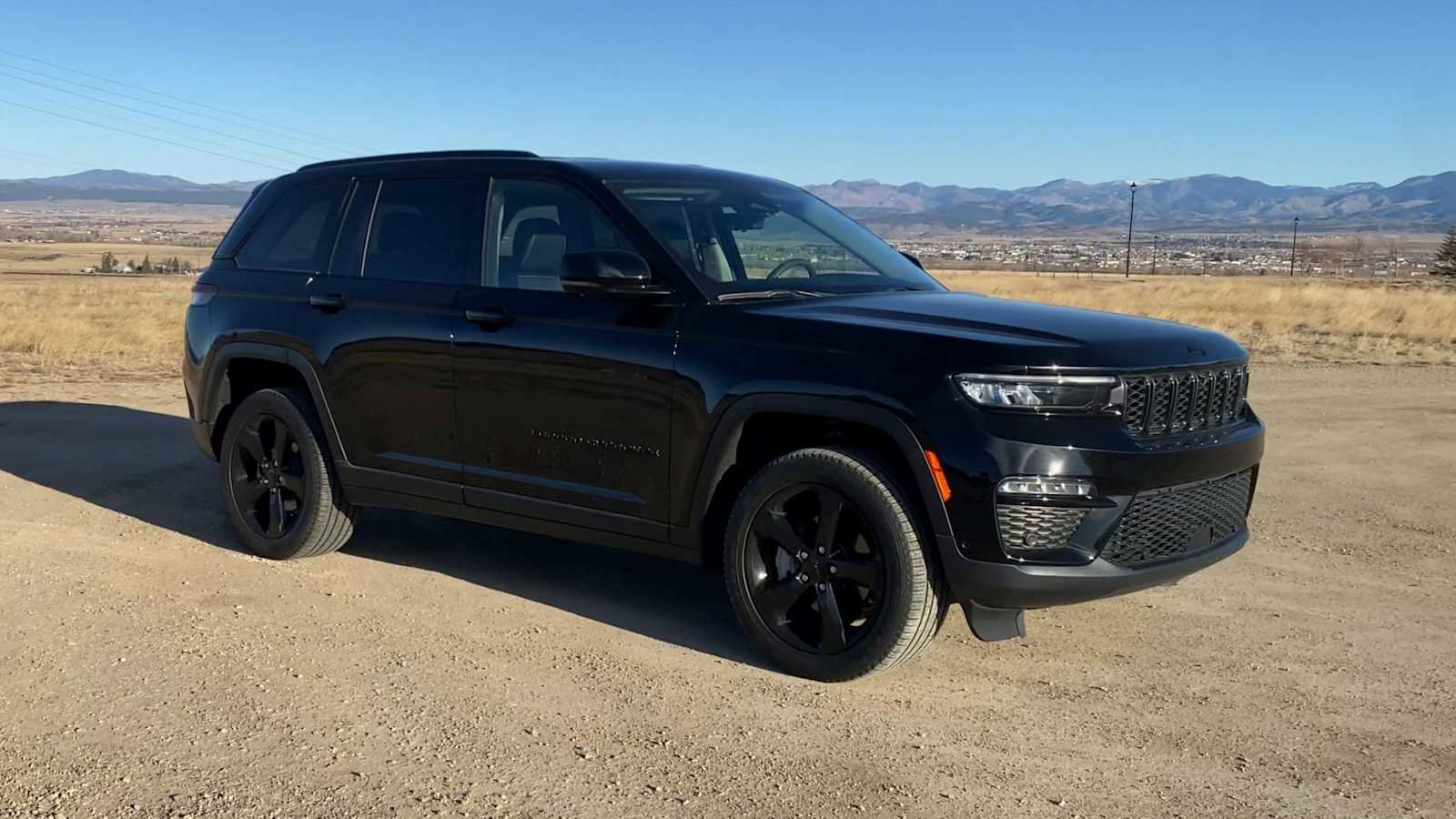 Certified 2023 Jeep Grand Cherokee Limited w/ Luxury Tech Group II image 6
