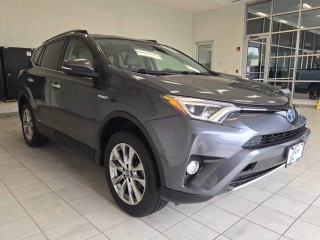 Used 2016 Toyota RAV4 Limited AWD/4WD image 3