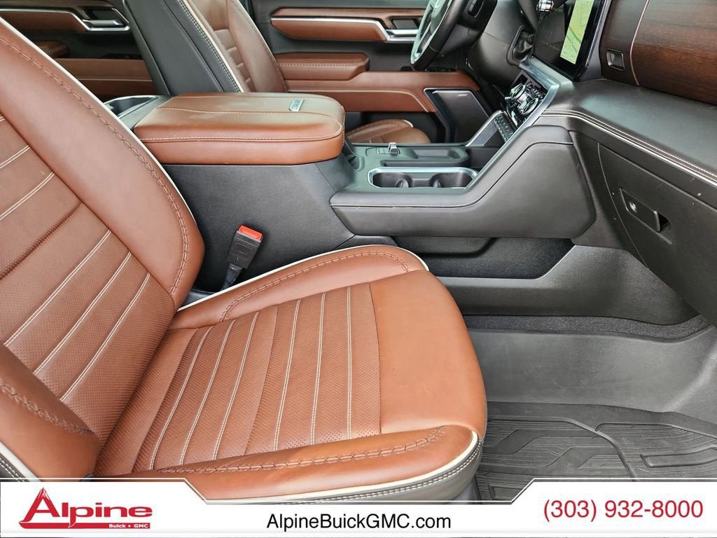 Used 2024 GMC Sierra 2500 Denali Ultimate AWD/4WD image 15