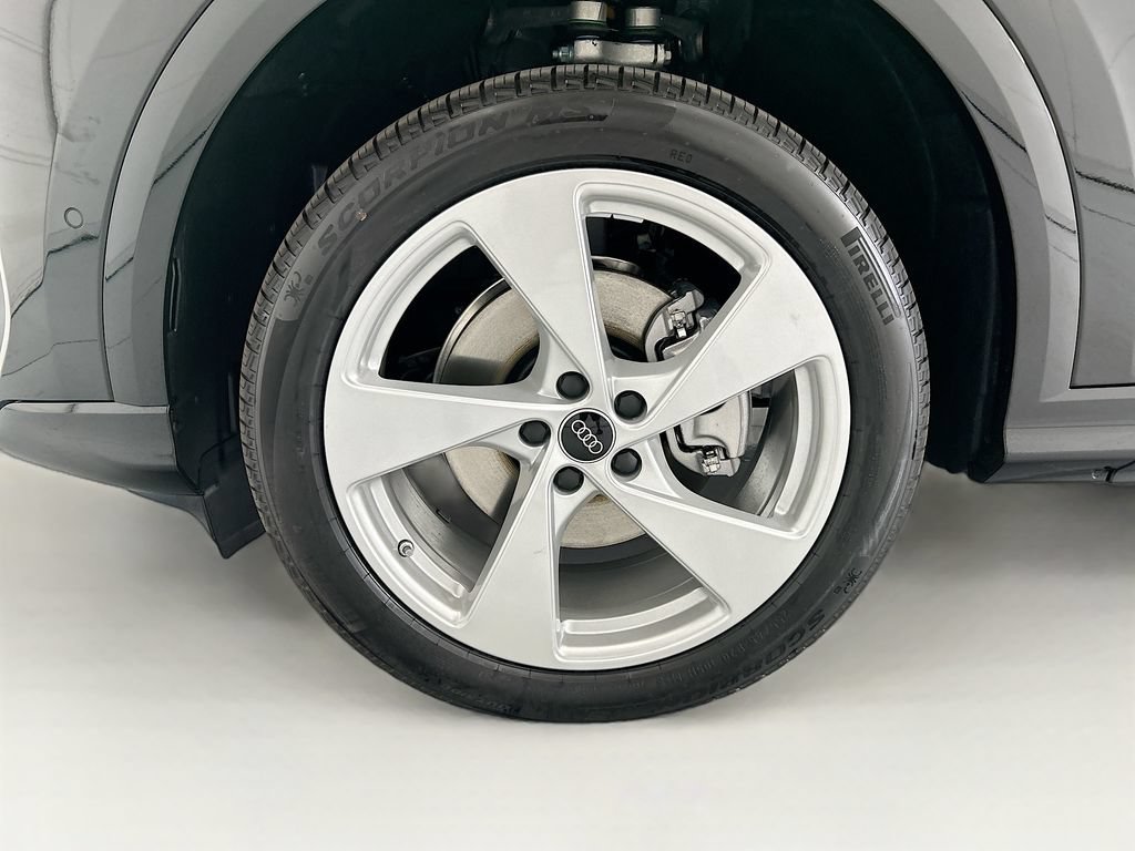 Used 2026 Audi Q5 Premium Plus AWD/4WD image 29