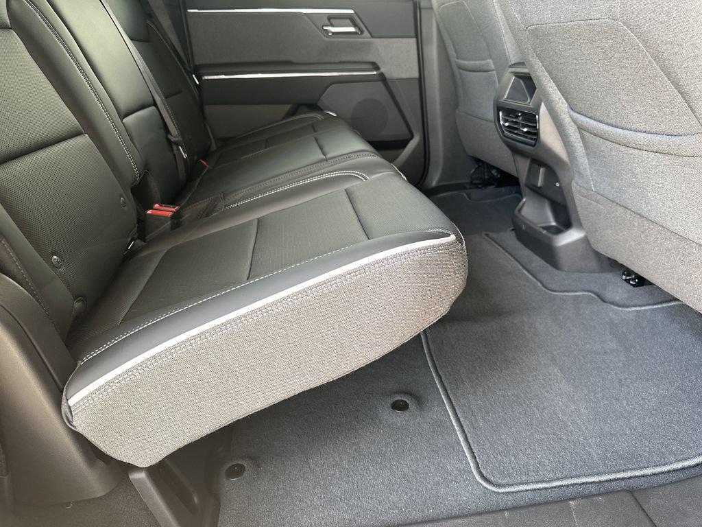 New 2026 GMC Sierra EV Elevation w/ LPO, Elevation Dark Package AWD/4WD image 35