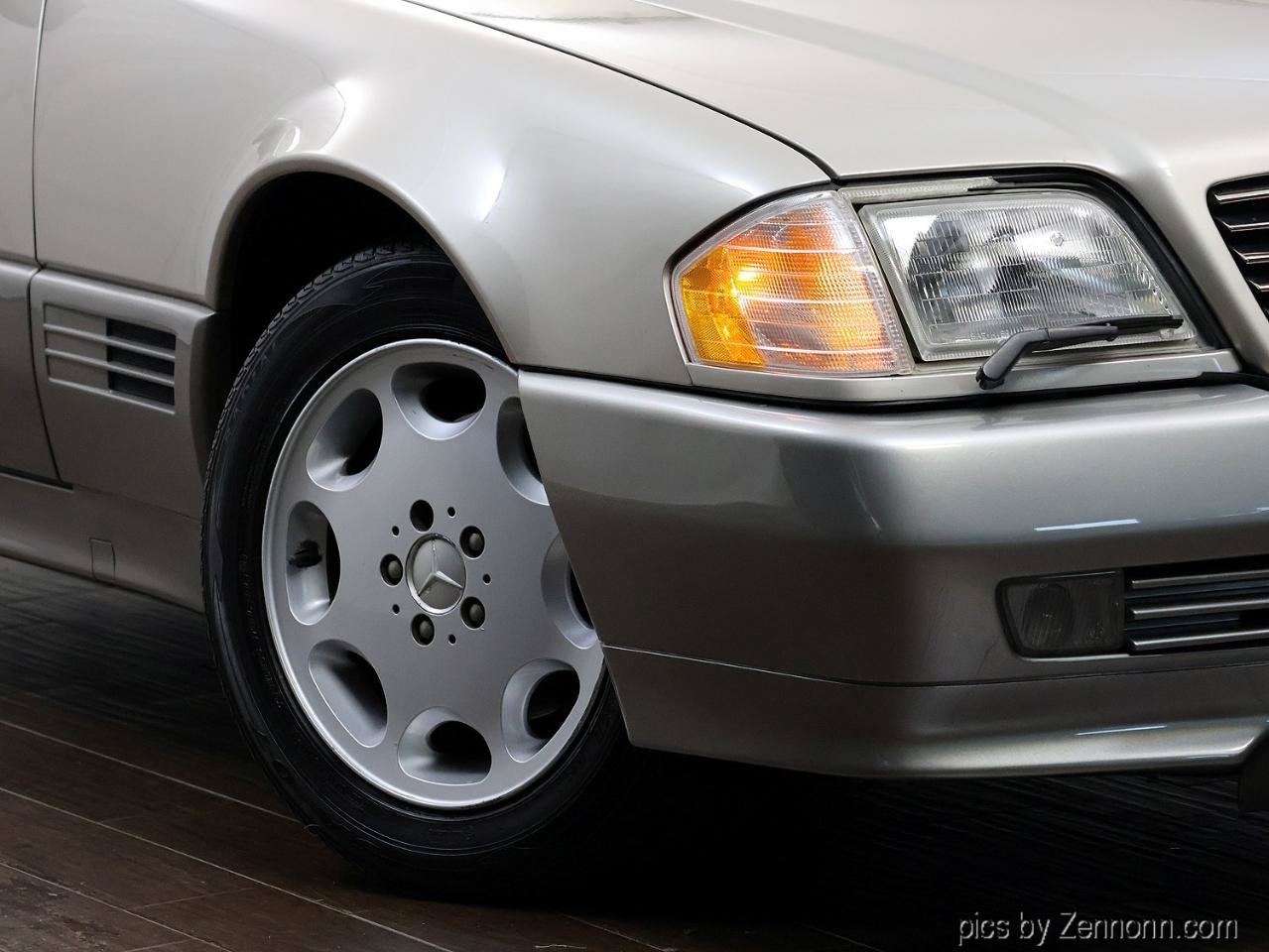 Used 1995 Mercedes-Benz SL 500 image 3