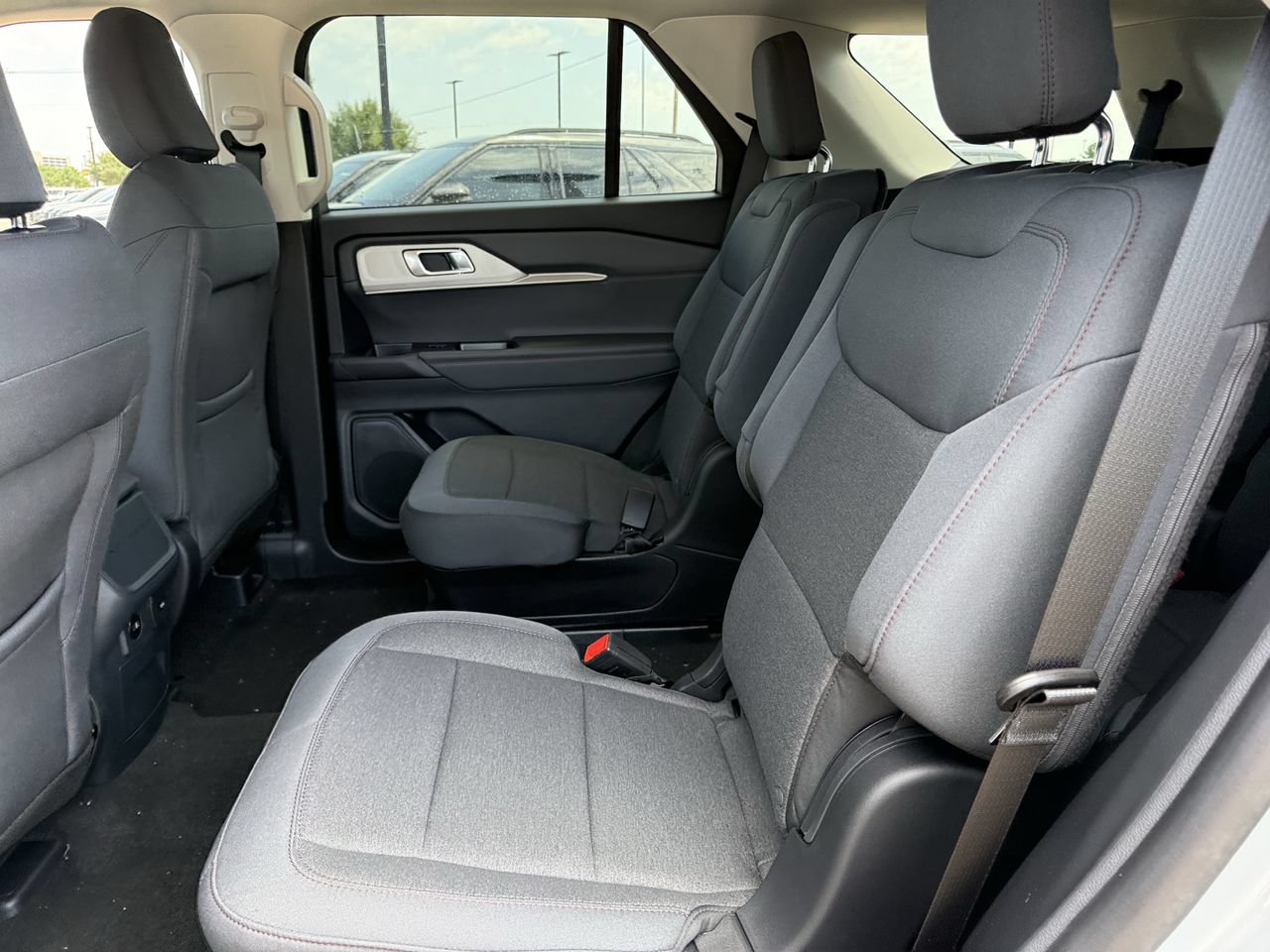 New 2026 Ford Explorer Active AWD/4WD image 18
