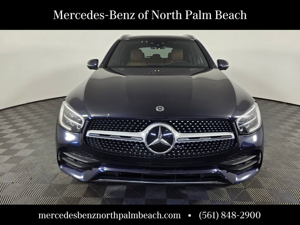Certified 2020 Mercedes-Benz GLC 300 4MATIC image 2