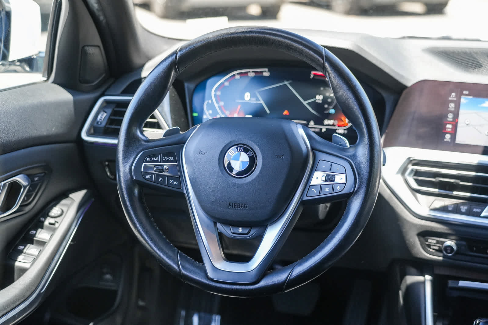 Used 2019 BMW 330i xDrive Sedan w/ Premium Package AWD/4WD image 15