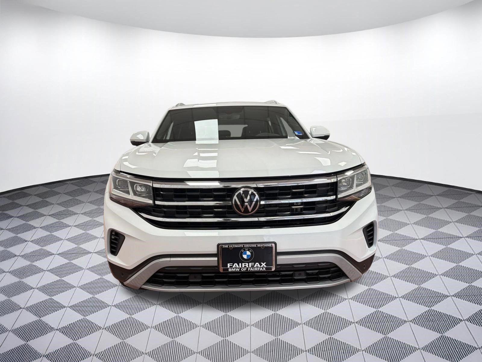Used 2023 Volkswagen Atlas Cross Sport SE w/ Black Wheel Package AWD/4WD image 5