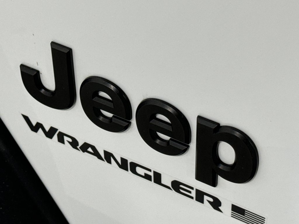 Used 2024 Jeep Wrangler Sport S image 28
