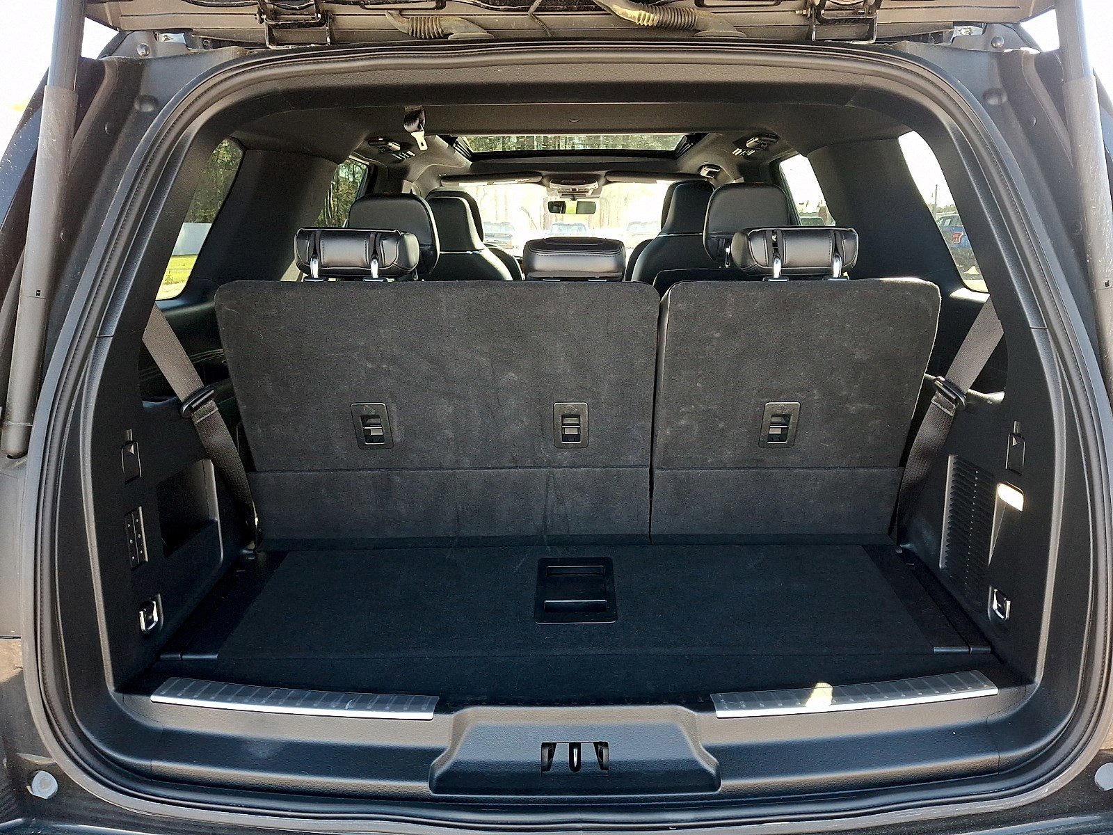 Certified 2020 Lincoln Navigator Reserve w/ Luxury Package image 28