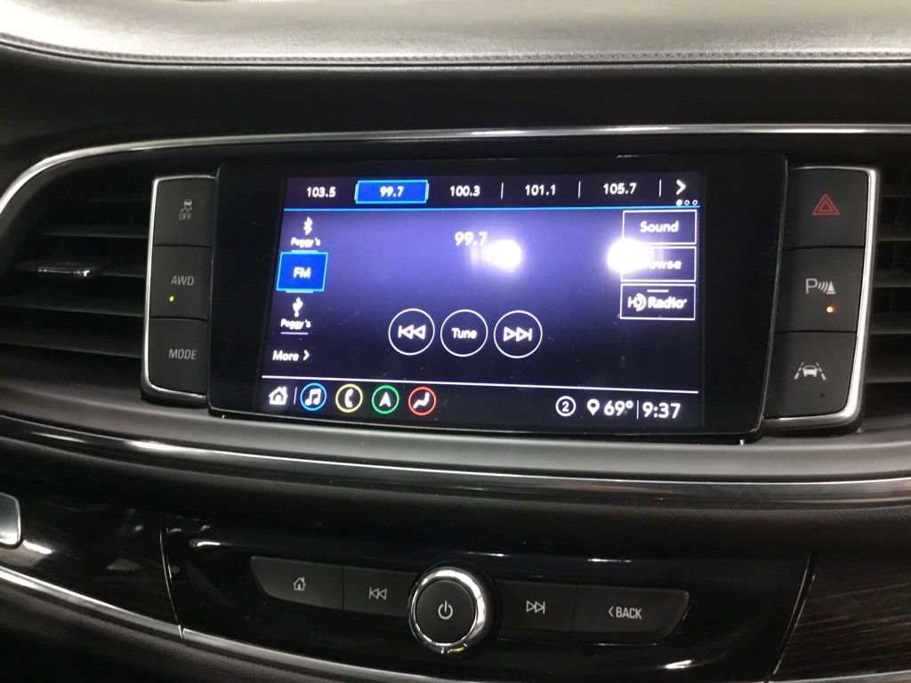 Used 2021 Buick Enclave Avenir w/ Avenir Technology Package image 31