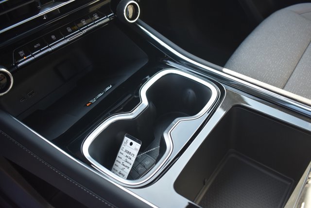 New 2026 Chevrolet Traverse LT w/ Sun and Wheel Package image 29