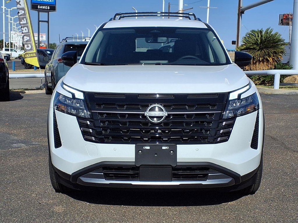 New 2026 Nissan Pathfinder SL w/ Cargo Package AWD/4WD image 2