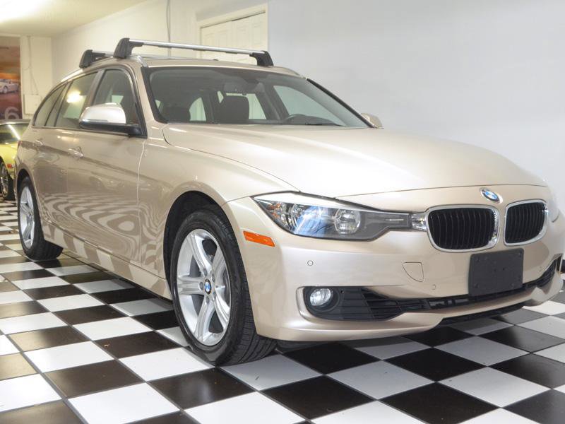 Used 2014 BMW 328i xDrive Wagon image 3