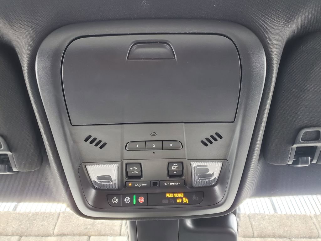 Certified 2023 Cadillac XT4 Premium Luxury w/ Cold Weather Package image 32