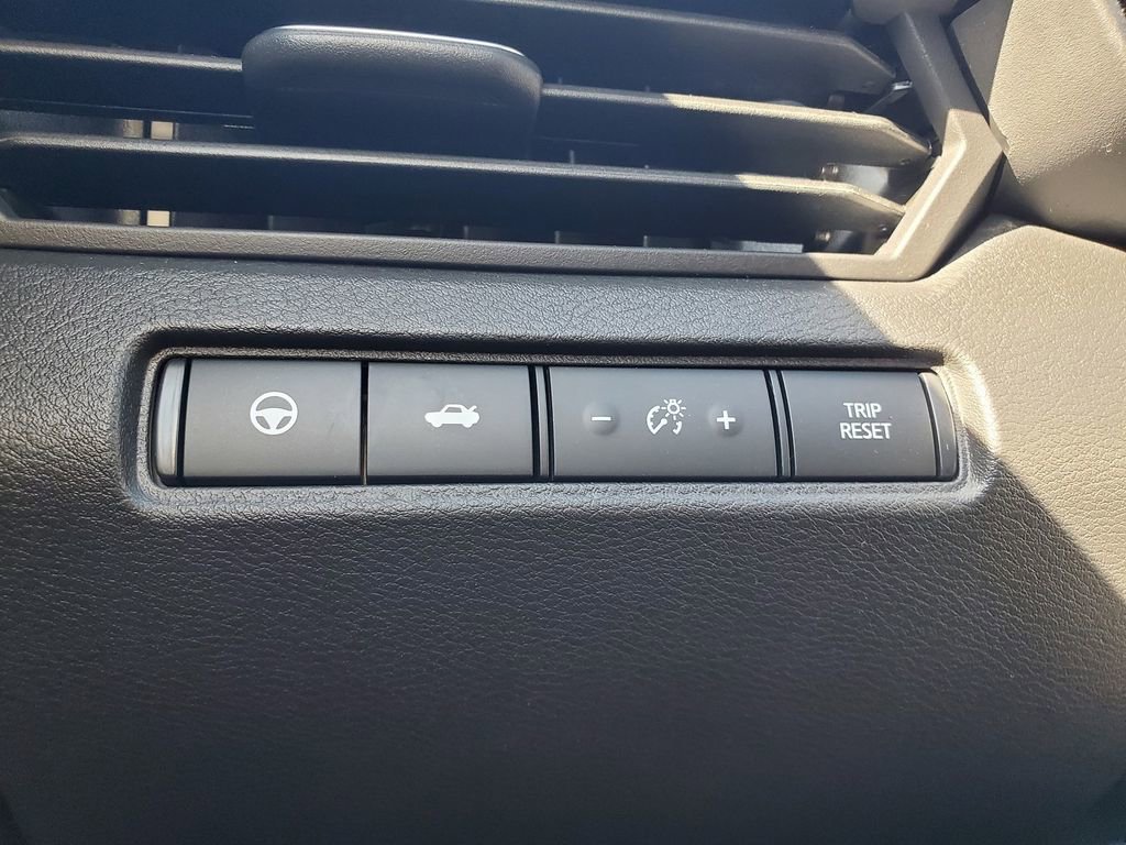 New 2025 Nissan Altima 2.5 SL FWD image 19