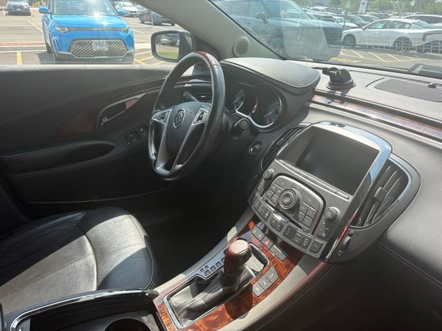 Used 2013 Buick LaCrosse Touring FWD image 18