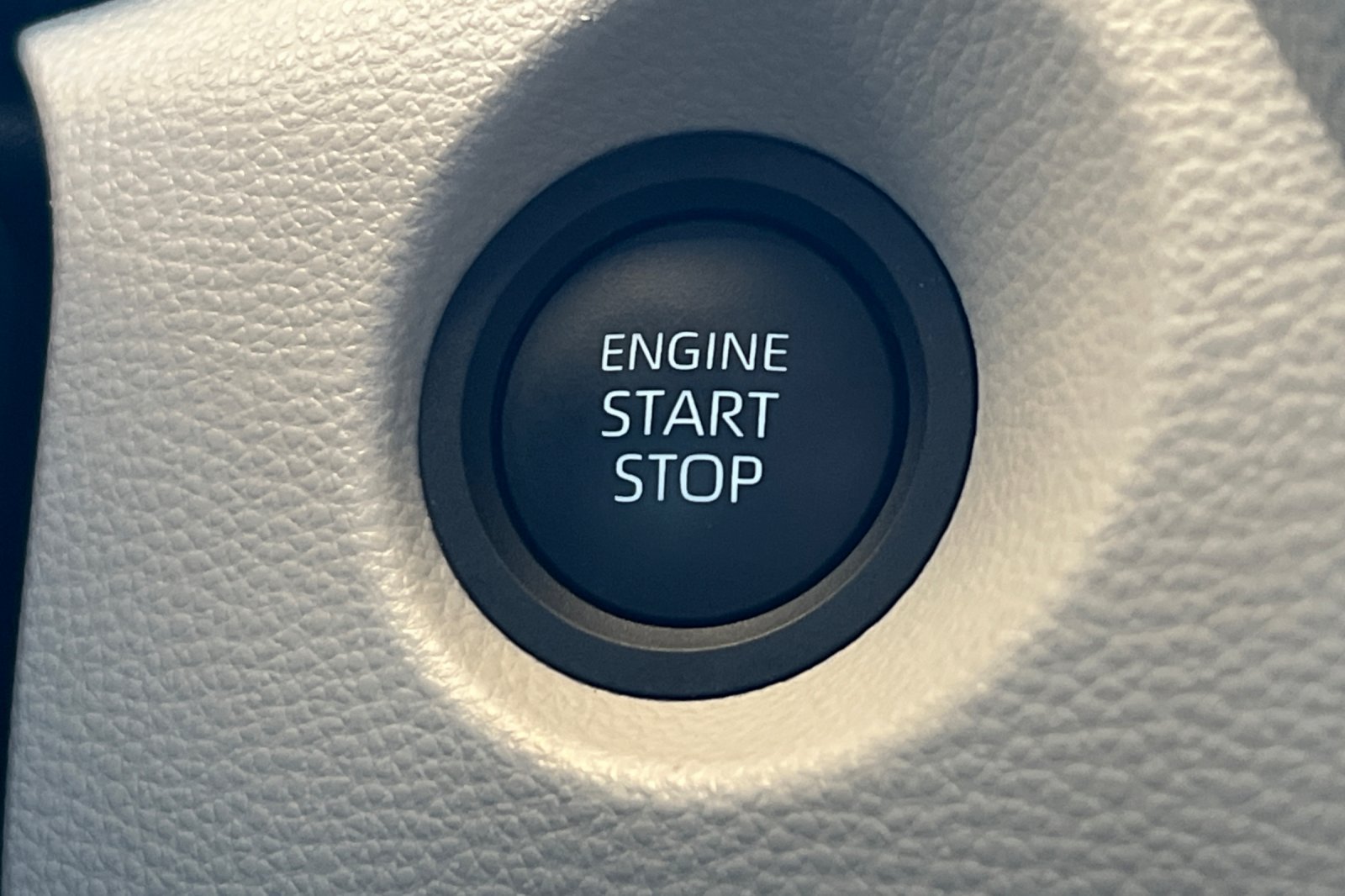 Certified 2026 Toyota Corolla Cross LE FWD image 21