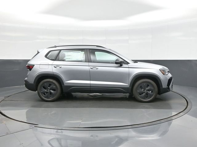 New 2026 Volkswagen Taos S image 8