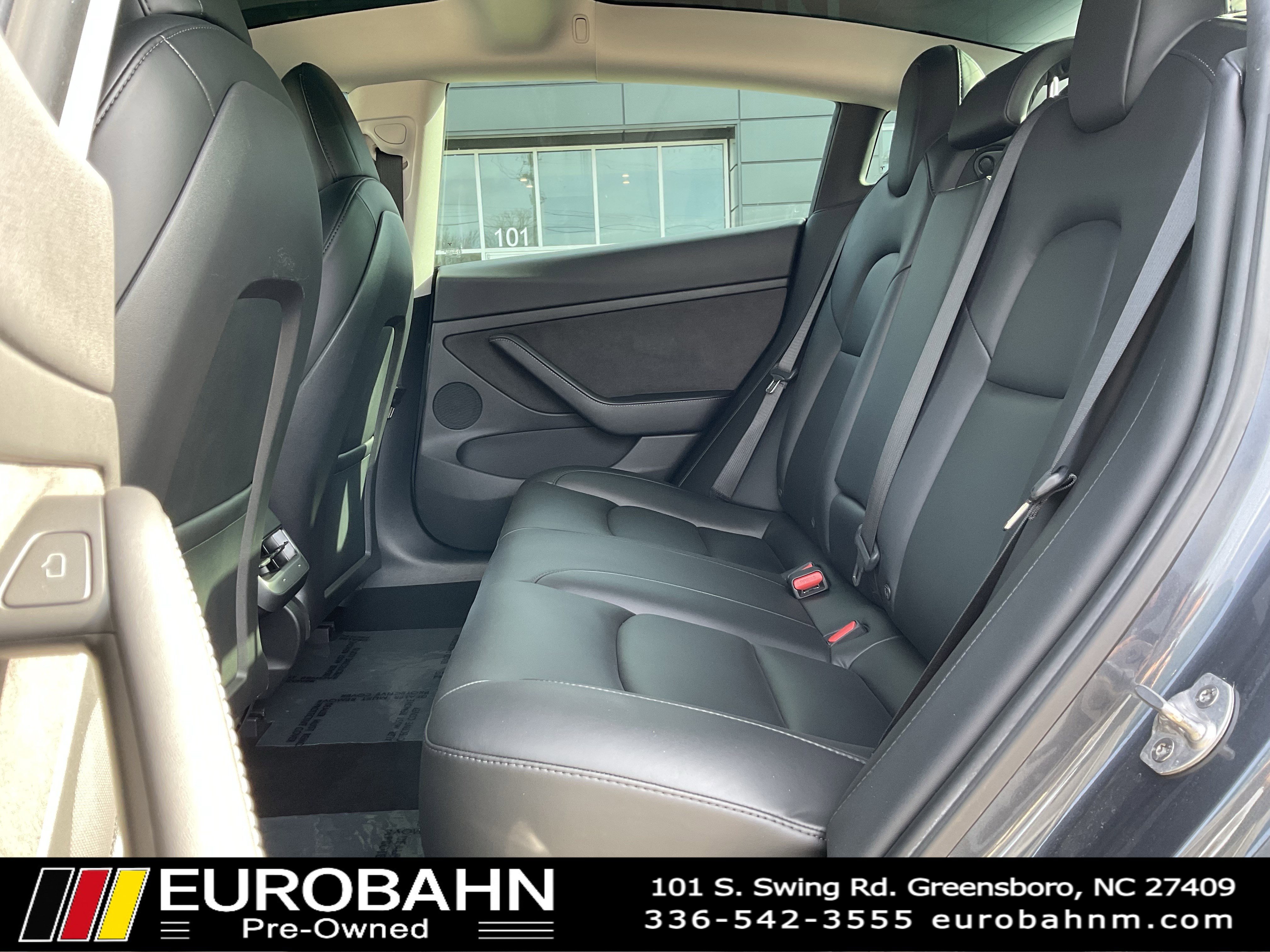 Used 2021 Tesla Model 3 Performance image 10