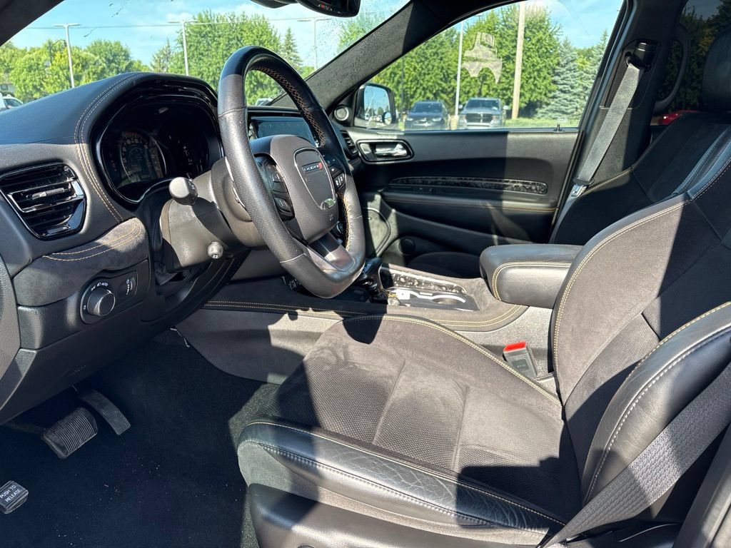 Used 2023 Dodge Durango R/T w/ Hemi Orange Plus Package AWD/4WD image 8