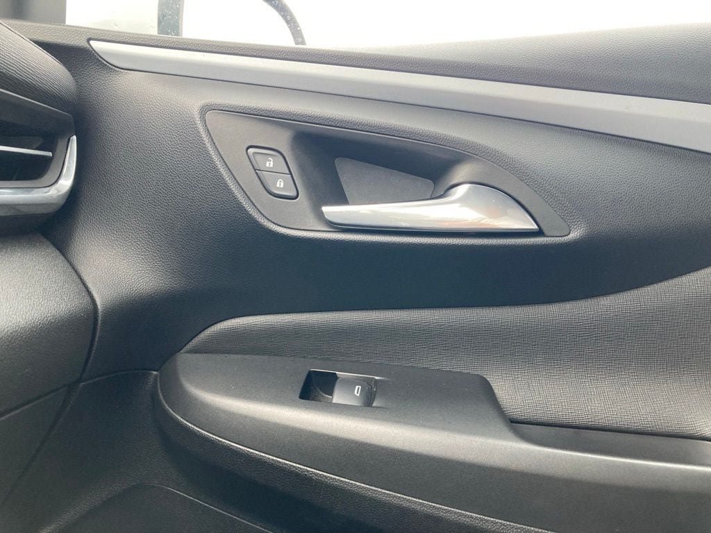 Used 2026 Buick Envista Preferred FWD image 25